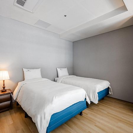 Haeundae Seacloud Hotel Residence Пусан Екстериор снимка