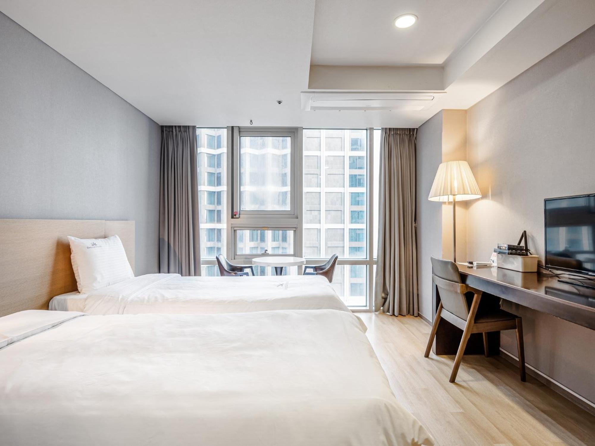 Haeundae Seacloud Hotel Residence Пусан Екстериор снимка