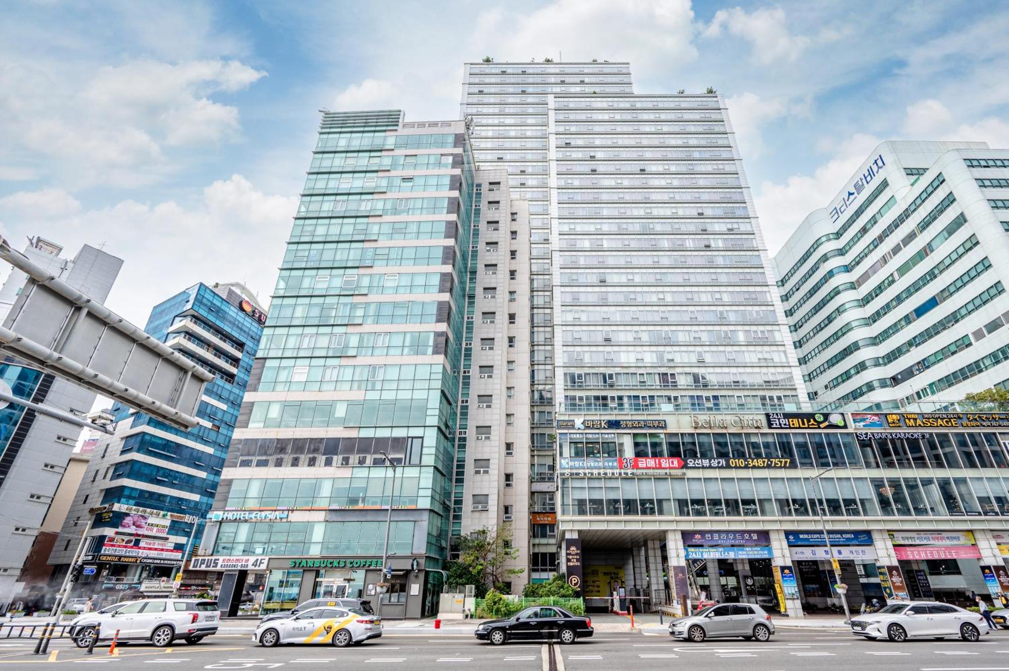 Haeundae Seacloud Hotel Residence Пусан Екстериор снимка