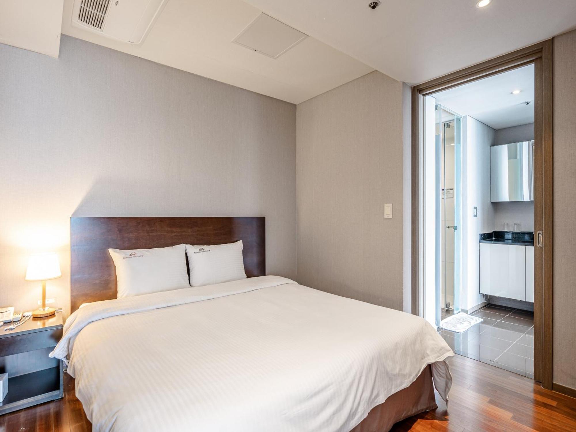 Haeundae Seacloud Hotel Residence Пусан Екстериор снимка