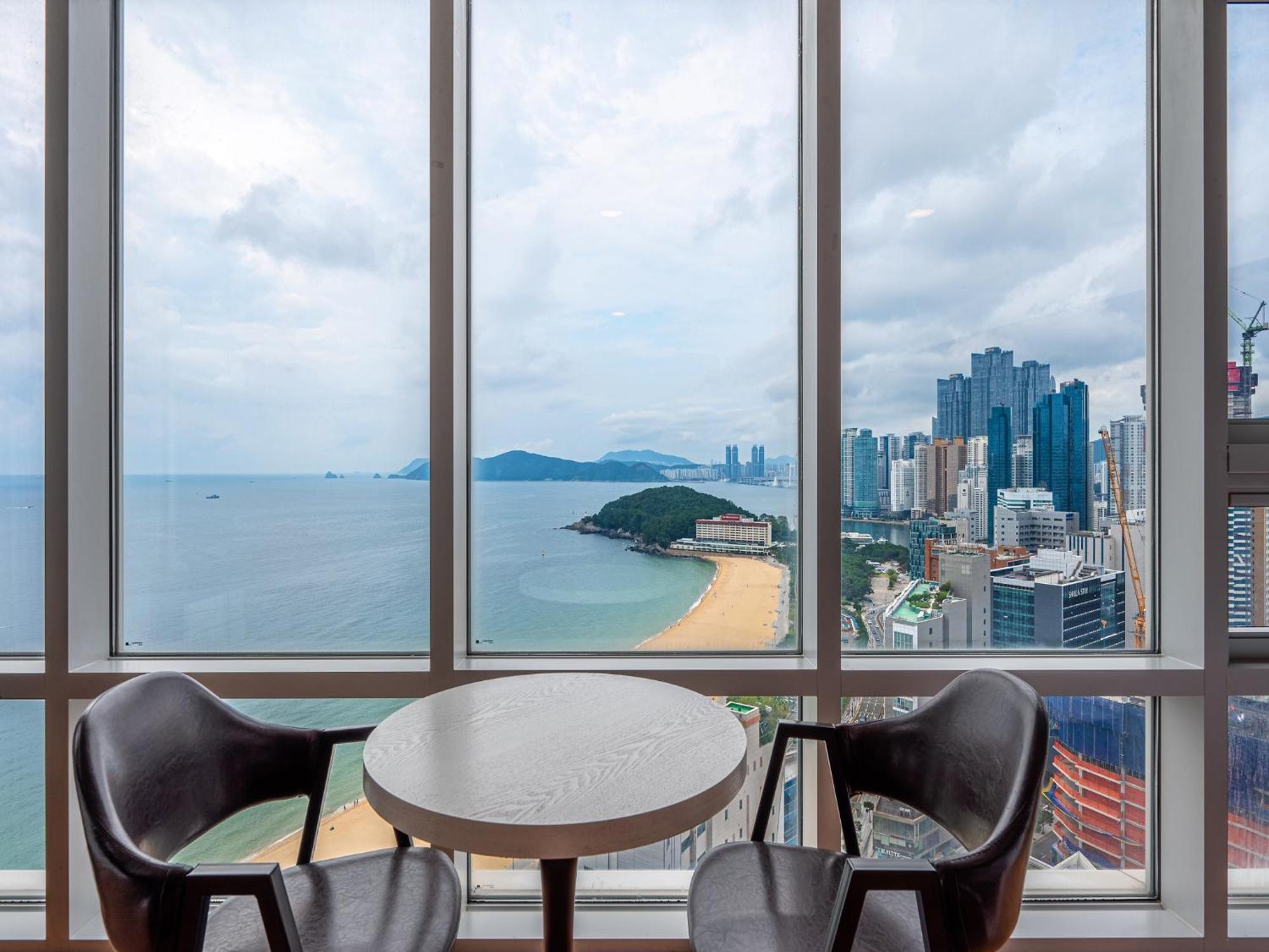 Haeundae Seacloud Hotel Residence Пусан Екстериор снимка