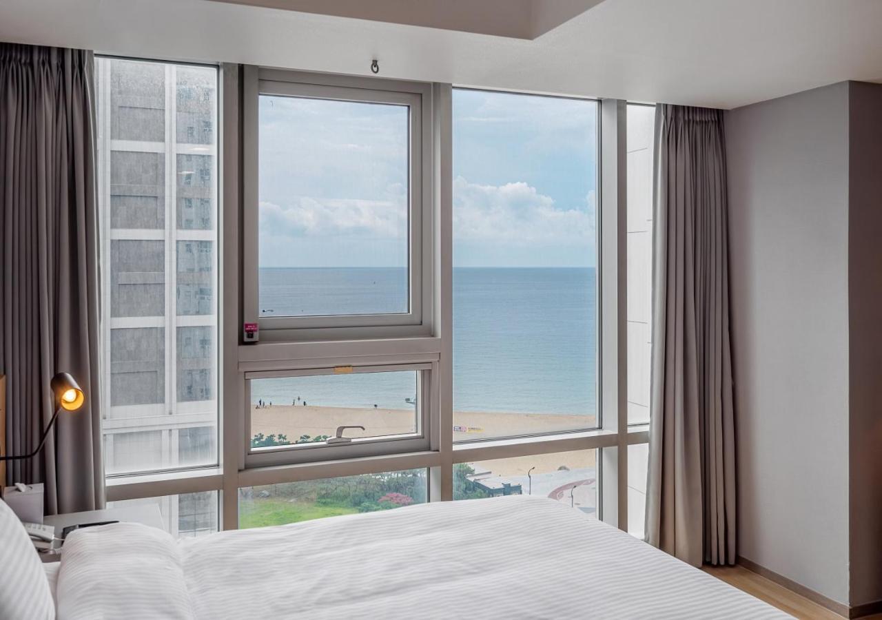 Haeundae Seacloud Hotel Residence Пусан Екстериор снимка